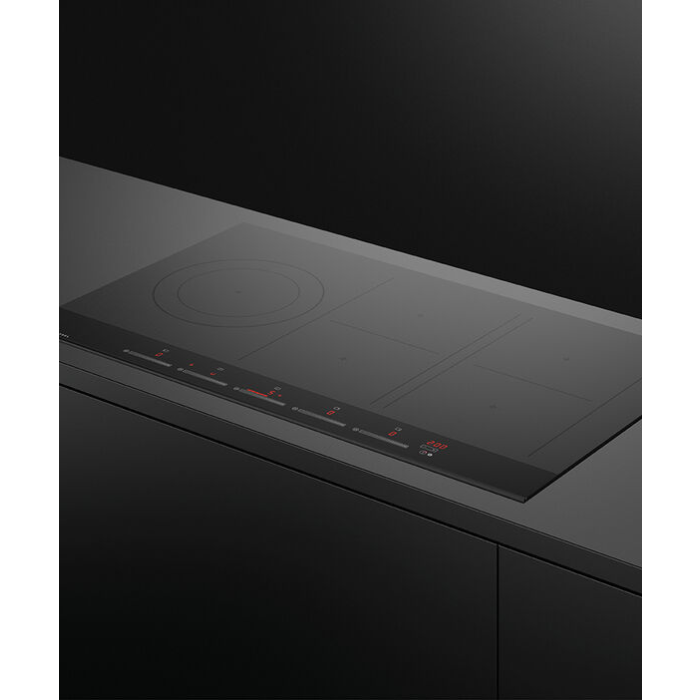 Fisher & Paykel 90cm Induction Hob in Black Glass
