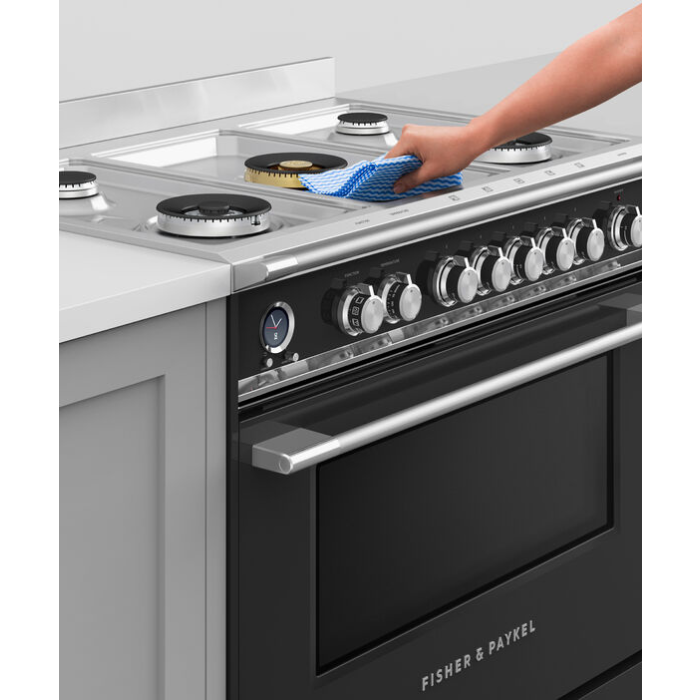 Fisher & Paykel 90cm Dual Fuel Cooker in Black Finish