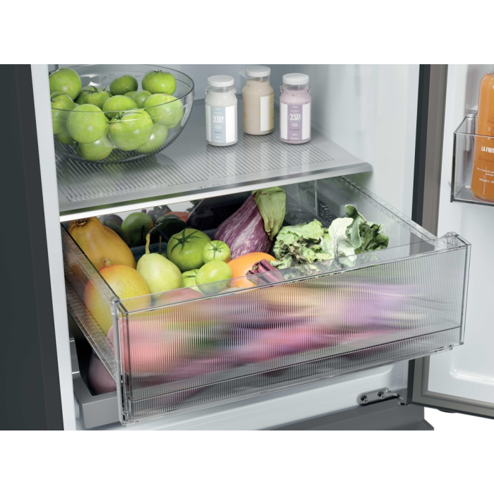 Haier HTR3518ENMTK 60/40 Fridge Freezer Black