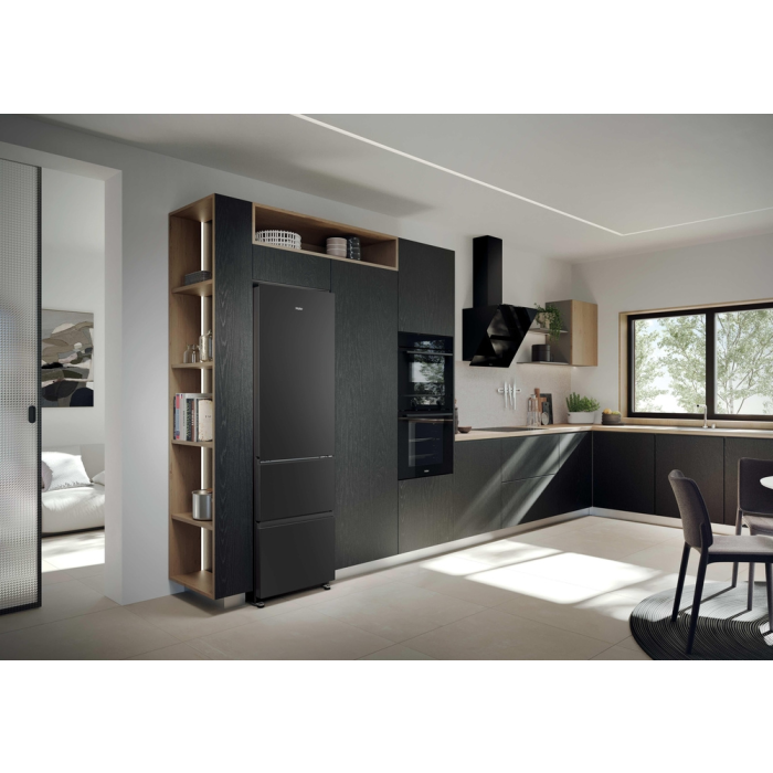 Haier HTR3518ENMTK 60/40 Fridge Freezer Black