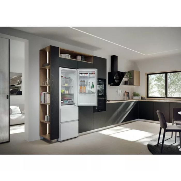 Haier HTR3518ENMWK 60/40 Frost Free Fridge Freezer