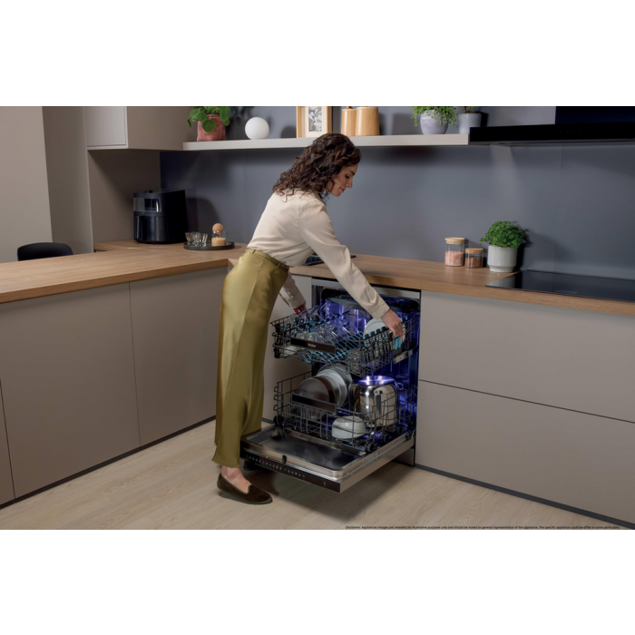 Haier XS 4A4M4BB-80 Dishwasher 14 Place Settings