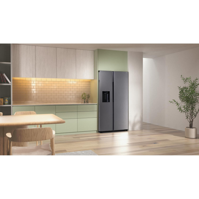 Samsung RS70F65KETEU 91.2cm Silver Fridge Freezer