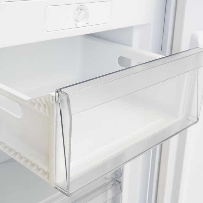 Sensis RFUCF01Z54EW 54.8cm Undercounter Freezer - White